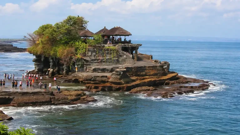 Tanah Lot Tabanan Bali